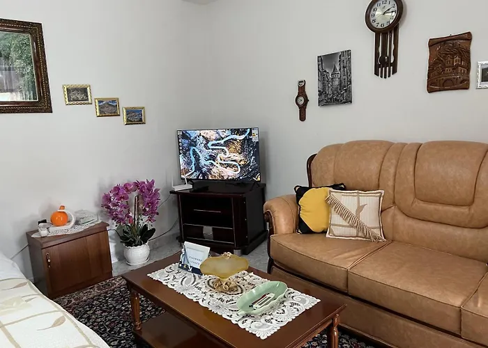 Valmira - Town Center