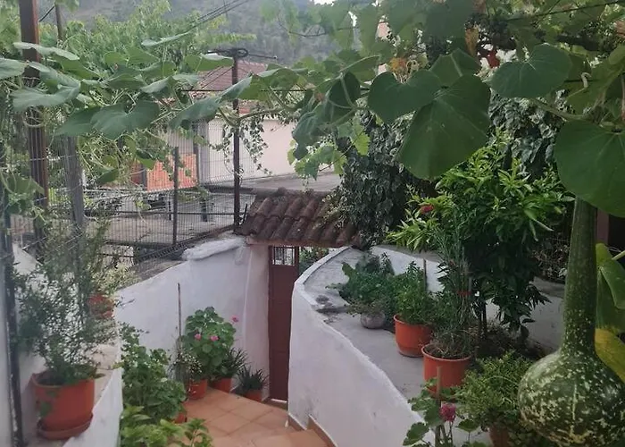 Valmira - Town Center Apartment